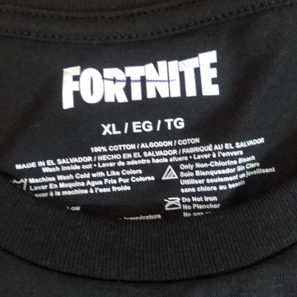 Fortnite Black long sleeve shirt size XL - Picture 3 of 7